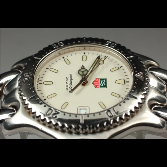 TAG Heuer WG1112 Professional 200M Quartz Men's Wristwatch Mint Condition - Picture 8 of 11